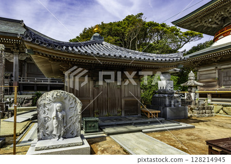 38th of the 88 Shikoku Temples: Kongofukuji Temple, Fudo Hall, Tosashimizu City, Kochi Prefecture 38th of the 88 Shikoku Temples: Kongofukuji Temple, Fudo Hall, Tosashimizu City, Kochi Prefecture 128214945