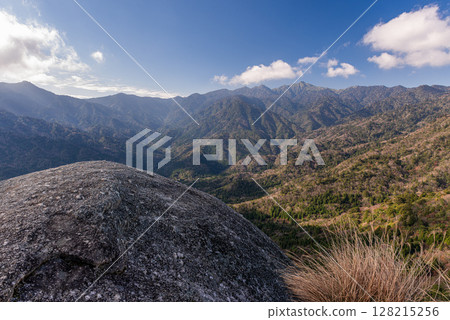 Winter view from Taiko Rock in Yakushima National Park 128215256