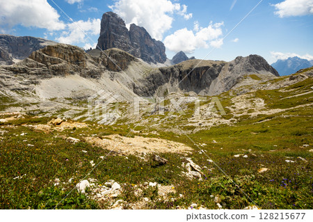 Rocky peak of Paternkofel in Sexten Dolomites mountain ridge Rocky peak of Paternkofel in Sexten Dolomites mountain ridge 128215677