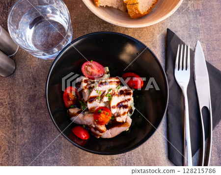Avocado mayonnaise with grilled chicken and tomatoes Avocado mayonnaise with grilled chicken and tomatoes 128215786