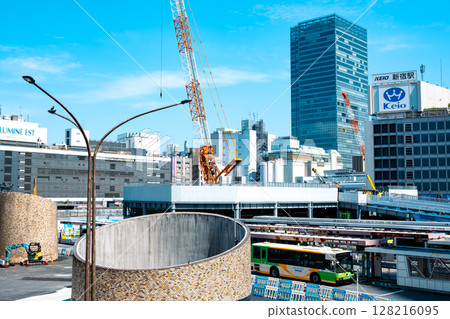 Tokyo cityscape Shinjuku Station West Exit Redevelopment Work 2025.06 f-4 Light color Tokyo cityscape Shinjuku Station West Exit Redevelopment Work 2025.06 f-4 Light color 128216095