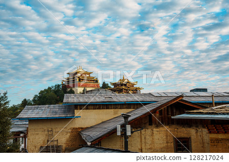 Golden Roof of Dafo Temple Overlooking Dukezong Ancient Town 128217024