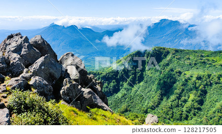 Climbing Mt. Myoko in summer (view of Mt. Kurohime and Mt. Takatsuma from the summit of the southern peak) 128217505