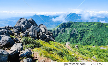Climbing Mt. Myoko in summer (view of Mt. Kurohime and Mt. Takatsuma from the summit of the southern peak) 128217510