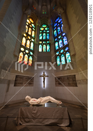 Sagrada Familia Sagrada Familia 128218901