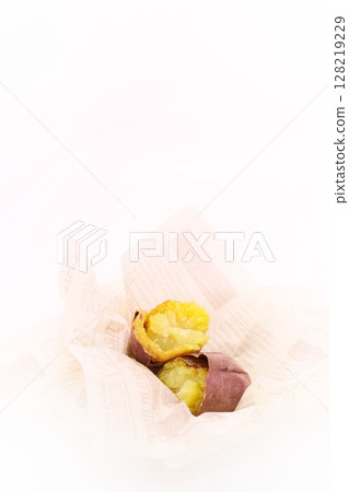 Baked sweet potato, Beni Haruka, cut, cross section, bright background Baked sweet potato, Beni Haruka, cut, cross section, bright background 128219229