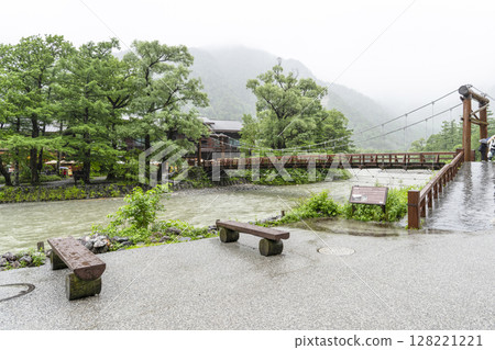 Kappa Bridge in the pouring rain 128221221