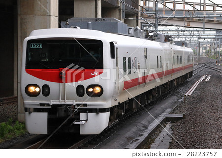 檢查車輛 KiHa E193系列車:East i-D(高崎線 → 久留裡線停駛列車) 檢查車輛 KiHa E193系列車:East i-D(高崎線 → 久留裡線停駛列車) 128223757