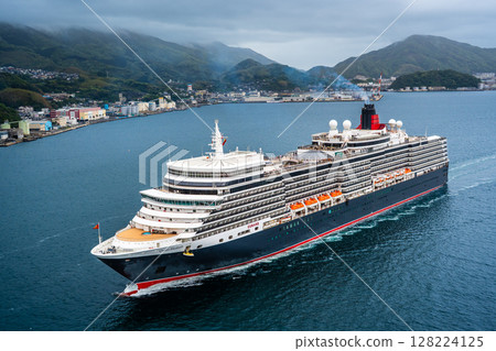 Cruise ship arriving at Nagasaki Port (Queen Elizabeth) from Megami Ohashi Bridge [Nagasaki City] 128224125