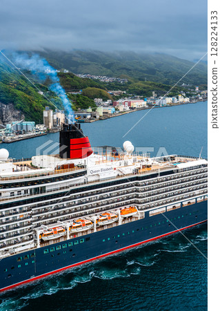 Cruise ship arriving at Nagasaki Port (Queen Elizabeth) from Megami Ohashi Bridge [Nagasaki City] 128224133