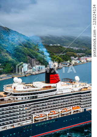 Cruise ship arriving at Nagasaki Port (Queen Elizabeth) from Megami Ohashi Bridge [Nagasaki City] 128224134