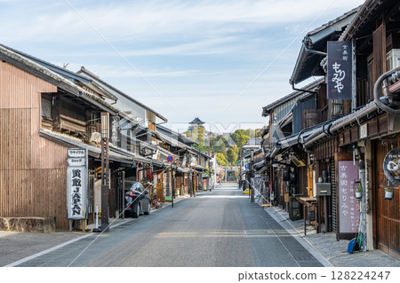 Inuyama Castle Tower and the streets of Inuyama Castle Town (Honmachi Street) in Inuyama City, Aichi Prefecture 128224247