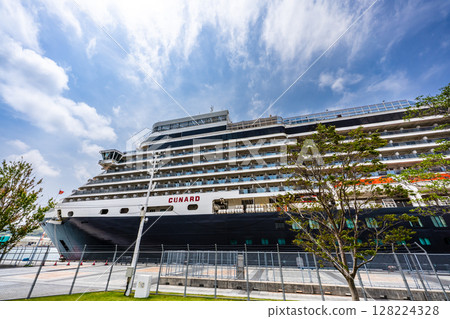 長崎港遊船抵達處（伊莉莎白女王號）松枝碼頭 [長崎市] 128224328