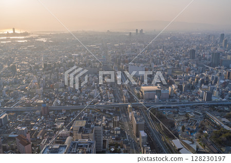 大阪城市景觀:大阪市中心的夜景 大阪城市景觀:大阪市中心的夜景 128230197
