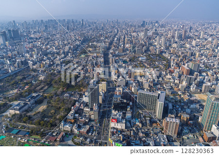 大阪城市景觀：大阪市中心的夜景 128230363