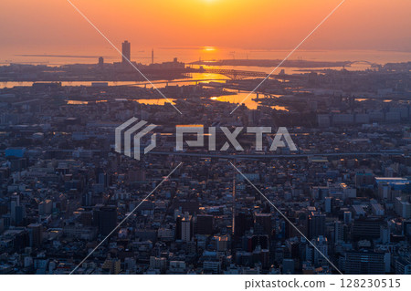 大阪城市景觀:大阪市中心的夜景 大阪城市景觀:大阪市中心的夜景 128230515