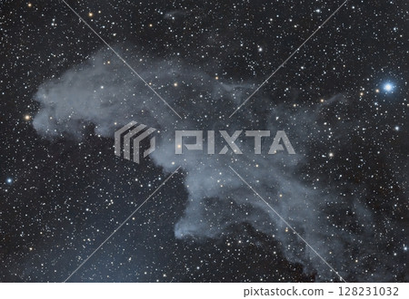 Astrophotography of IC2118 Witch head Nebula. 128231032