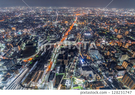 大阪府：大阪市和市中心的夜景 128231747