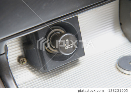Old car cigarette lighter 128231905