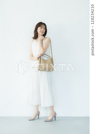 中年婦女肖像 中年婦女肖像 128234210