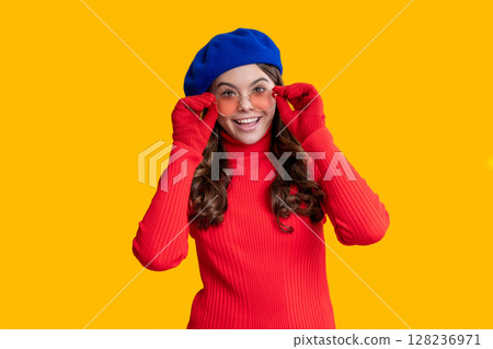 Fall style for teen. Trendy portrait of fall style. Girl in beret isolated on yellow. Teen girl wear sunglasses. Autumn fashion girl. Trendy and stylish teenager girl. Minimalist sophistication Fall style for teen. Trendy portrait of fall style. Girl in beret isolated on yellow. Teen girl wear sunglasses. Autumn fashion girl. Trendy and stylish teenager girl. Minimalist sophistication 128236971