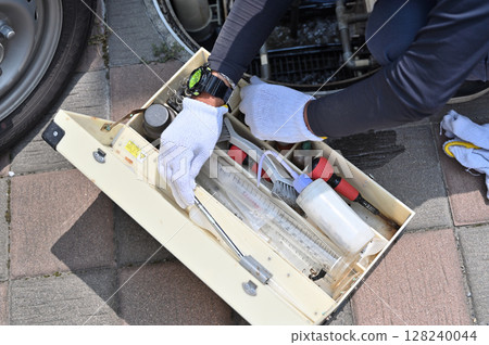 Septic tank maintenance, inspection, cleaning, and maintenance 128240044