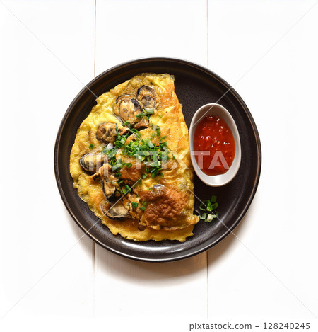 Crispy Oyster Omelette With Spicy Sauce 128240245