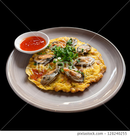 Crispy Oyster Omelette With Spicy Sauce 128240255