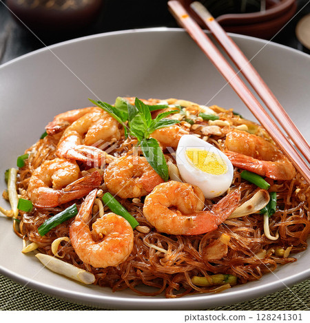 Smoky Stir-Fried Char Kway Teow Delight 128241301