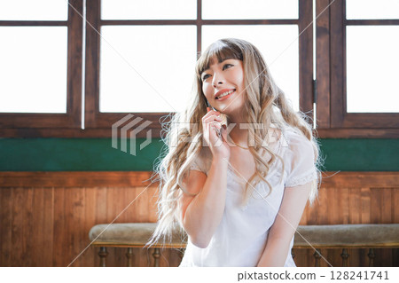 Beautiful Japanese women 128241741