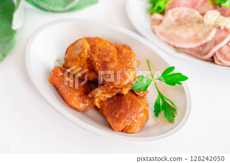Seasoned pork cubes 128242050