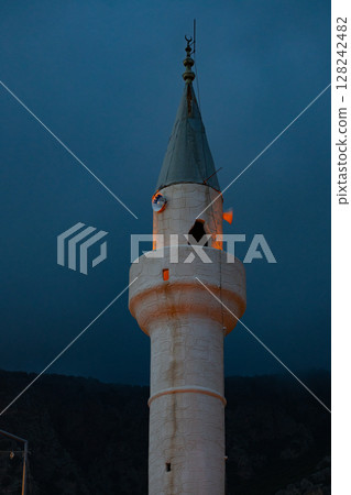 The mosque against the night sky 128242482