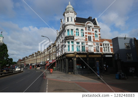 London suburbs 128248883