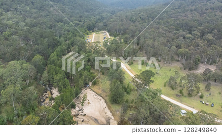 The Coorongooba campground in Capertee Valley in Australia 128249840