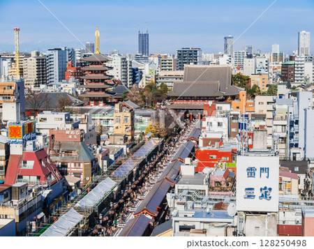 Sensoji Temple: Hozomon Gate, Five-story Pagoda and Nakamise 128250498