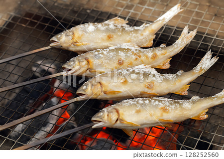 炭烤鹽烤香魚 炭烤鹽烤香魚 128252560