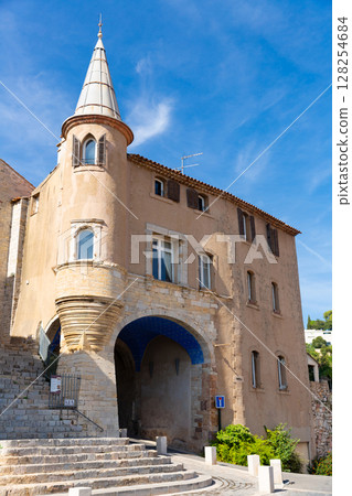 Ancient city Gate Saint-Paul (Porte Saint-Paul) in Hyeres, France 128254684