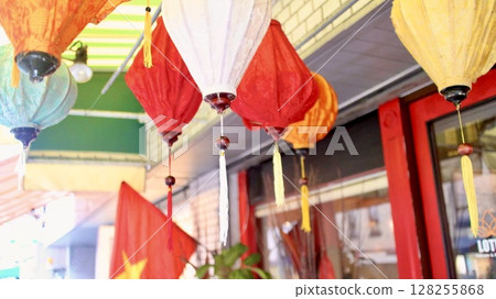 越南風情小巷風景 128255868