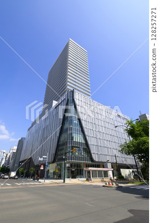 The exterior of Moyuku Sapporo (Local Spots and Nearby Facilities Series) 128257271