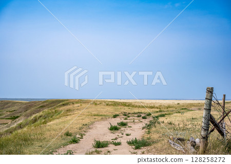 Buffalo Gap National Grassland overlook to a tributary of the Cheyenne River Buffalo Gap National Grassland overlook to a tributary of the Cheyenne River 128258272