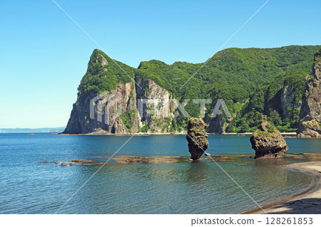 Ebisu Rock, Daikoku Rock and Cape Eboshi in Yoichi Town, Hokkaido 128261853