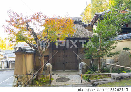 京都 一乘寺信勝庵正門 128262145