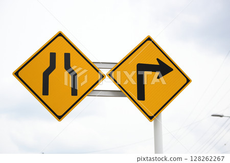 道路標誌 128262267