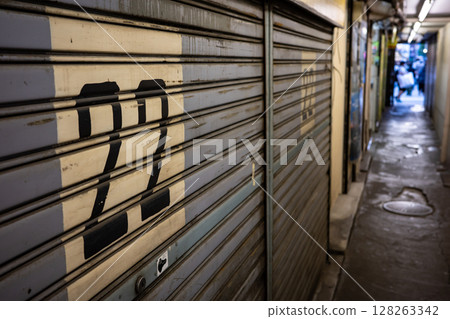 A closed alley in Akihabara's Electric Town 128263342