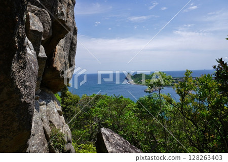 糸島:立石山健行路線的鍵屋大門 糸島:立石山健行路線的鍵屋大門 128263403