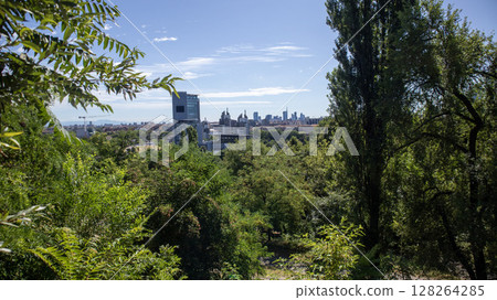 Milan skyline with modern skyscrapers un a sunny day Milan skyline with modern skyscrapers un a sunny day 128264285