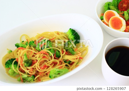Delicious pasta 128265907