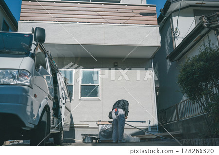 Air conditioner piping work 128266320