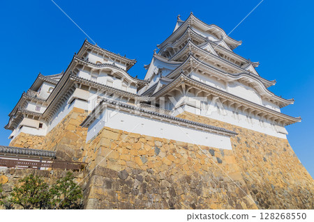 World Heritage Site: National Treasure Himeji Castle Keep World Heritage Site: National Treasure Himeji Castle Keep 128268550