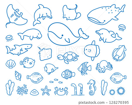 Hand drawn cute sea creatures illustration set Hand drawn cute sea creatures illustration set 128270395